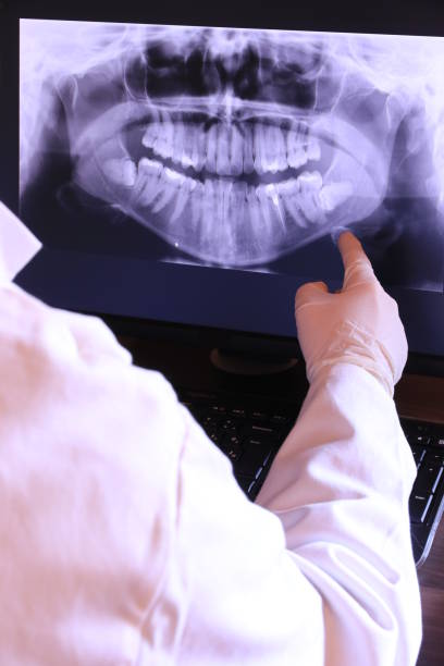 Best Emergency Care for Gum Disease in Trenton, MI